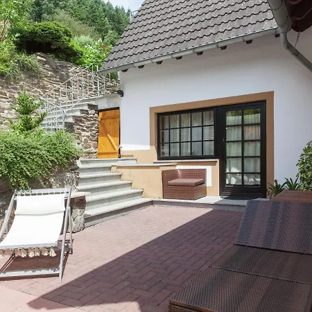 A Modern In The Hunsr Ck Region S Romantic Drohn Valley Apartment *