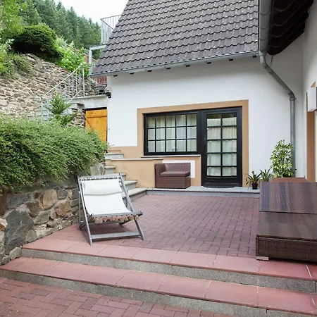 A Modern In The Hunsr Ck Region S Romantic Drohn Valley Apartman