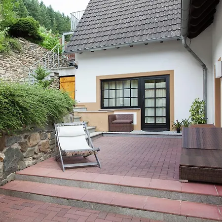 A Modern In The Hunsr Ck Region S Romantic Drohn Valley Apartment