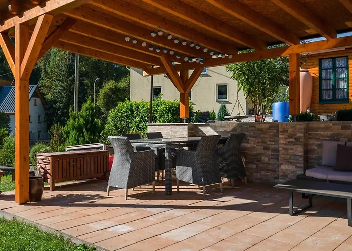 A Modern In The Hunsr Ck Region S Romantic Drohn Valley Lägenhet