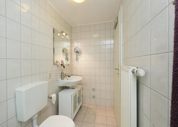 A Modern In The Hunsr Ck Region S Romantic Drohn Valley Lägenhet